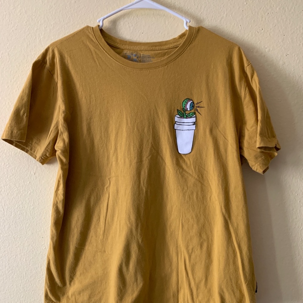 Yellow Double Cup Plant Graphic Tee